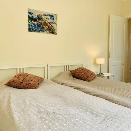 Apartament Casa Vista Del Mar 1 *